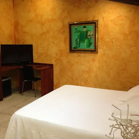 Hotel Mas Palou Roses